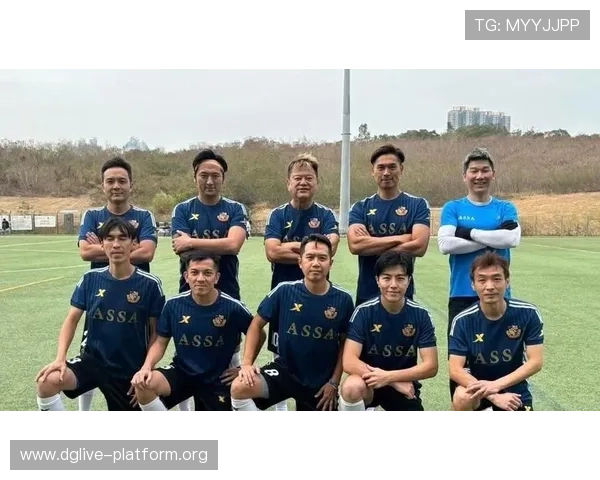 足球真人秀节目中明星球员的真实表现与幕后花絮全方位深度解析 足球真人秀节目中明星球员的真实表现与幕后花絮全方位深度解析